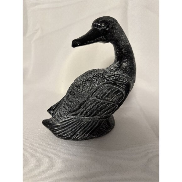 Aardvark soapstone duck sculpture - hand carved - Aardik - Picture 6 of 10